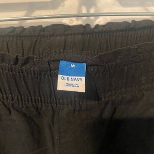 Old Navy Classic Black crop linen blend Trousers. Size M